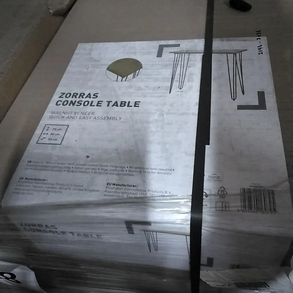 BOXED ZORRAS CONSOLE TABLE