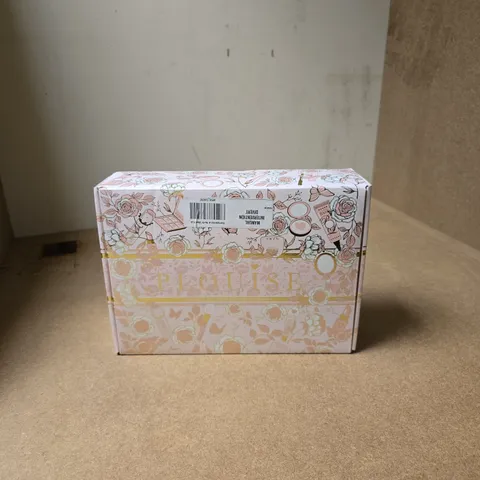 BOXED PLOUISE COSMETICS GIFT BOX