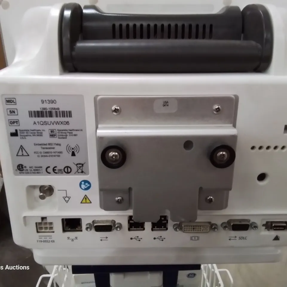 CARESCAPE B650 NON INVASIVE BLOOD PRESSURE UNIT BY GE HEALTHCARE