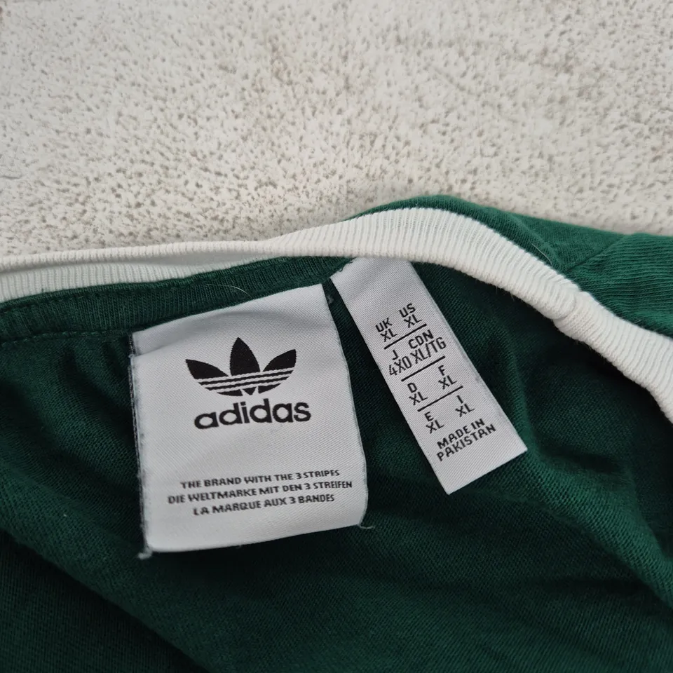 ADIDAS GREEN T-SHIRT WITH WHITE STRIPES – MEN - SIZE XL