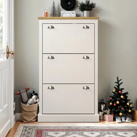 BOXED SUFY 3 DOOR FLIP DOWN SHOW STORAGE 