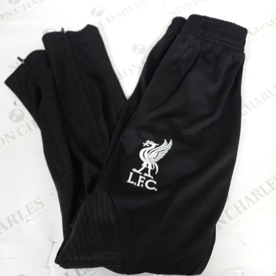 NIKE LIVERPOOL TRAINING TRACKSUIT IN RED/BLACK - SIZE 12