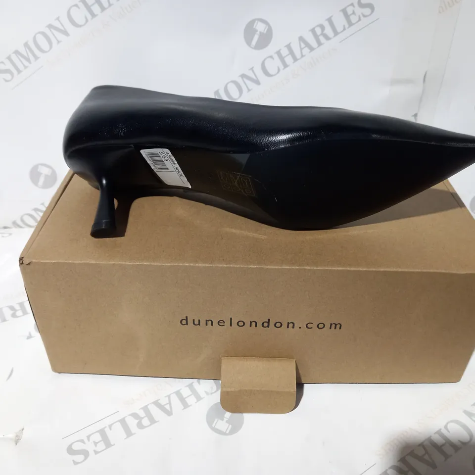 DUNE BLACK LEATHER MID HEEL SPRAY COURT