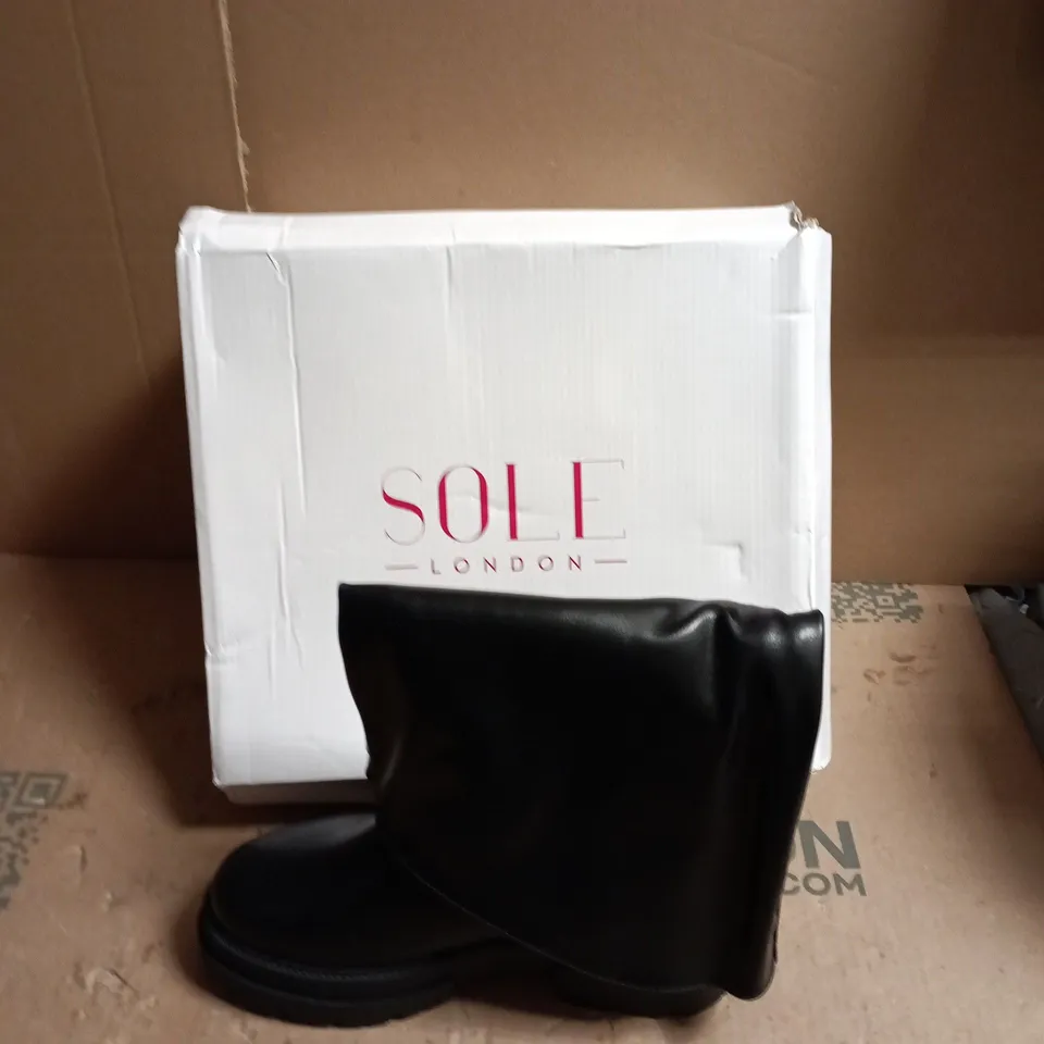 SOLE LONDON BLACK LEATHER ANKLE BOOTS - UK SIZE 4