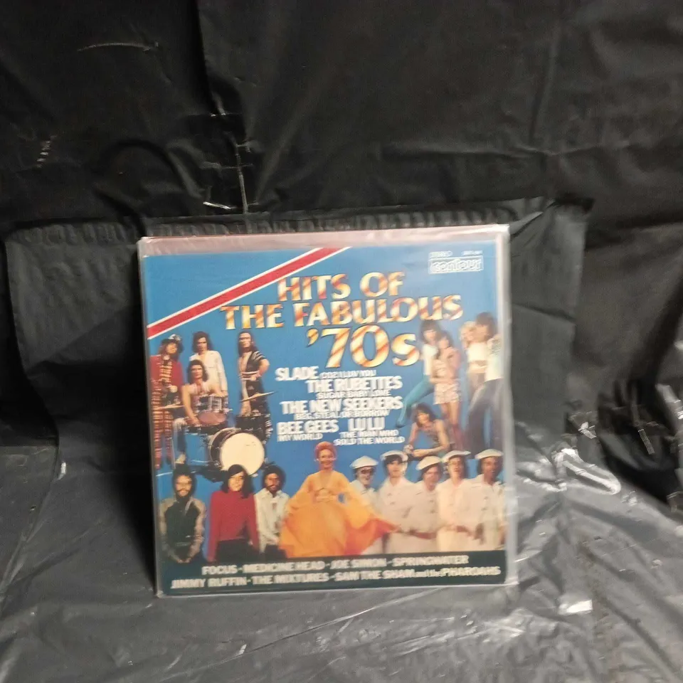 BOX OF APPROXIMATELY 25 ASSORTED VINYLS INCLUDING:70S HITS AND IN BETWEEN