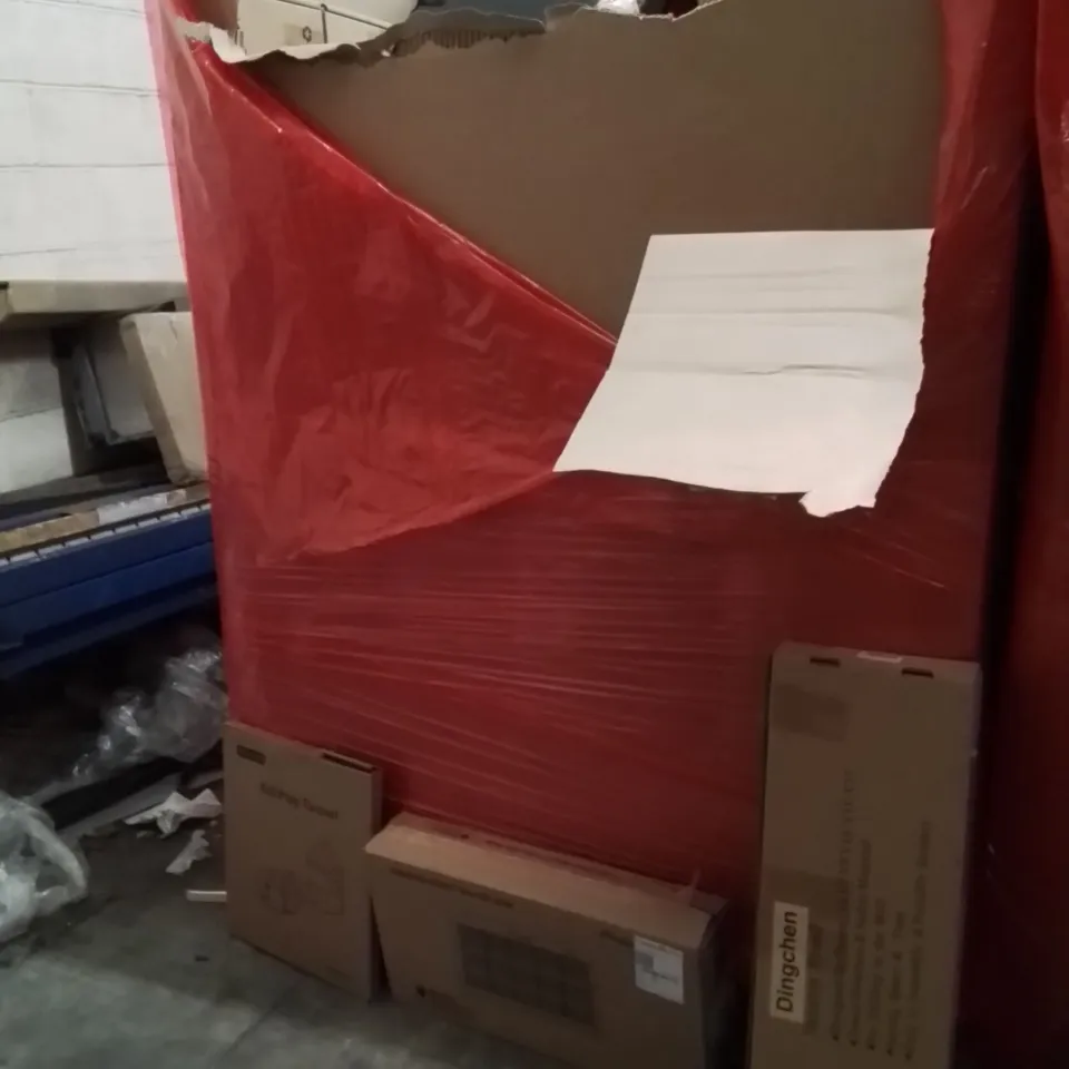 PALLET OF ASSORTED HOUSEHOLD GOODS AND PRODUCTS TO INCLUDE;KIDS PLAY TUNNEL,INSECT KILLER,VACUUM STAND