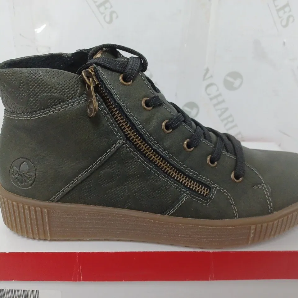 BOXED RIEKER HI TOP CUFFED TRAINERS, KHAKI - 41