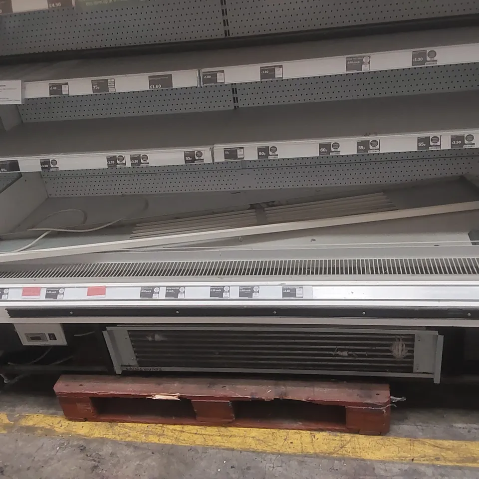BOND GROUP CHICAGO COMMERCIAL REFRIGERATED DISPLAY CABINET