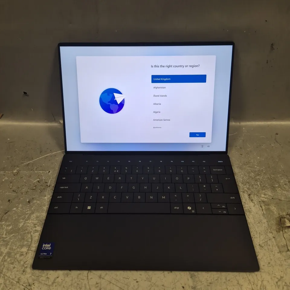 BOXED DELL XPS SERIES LAPTOP 