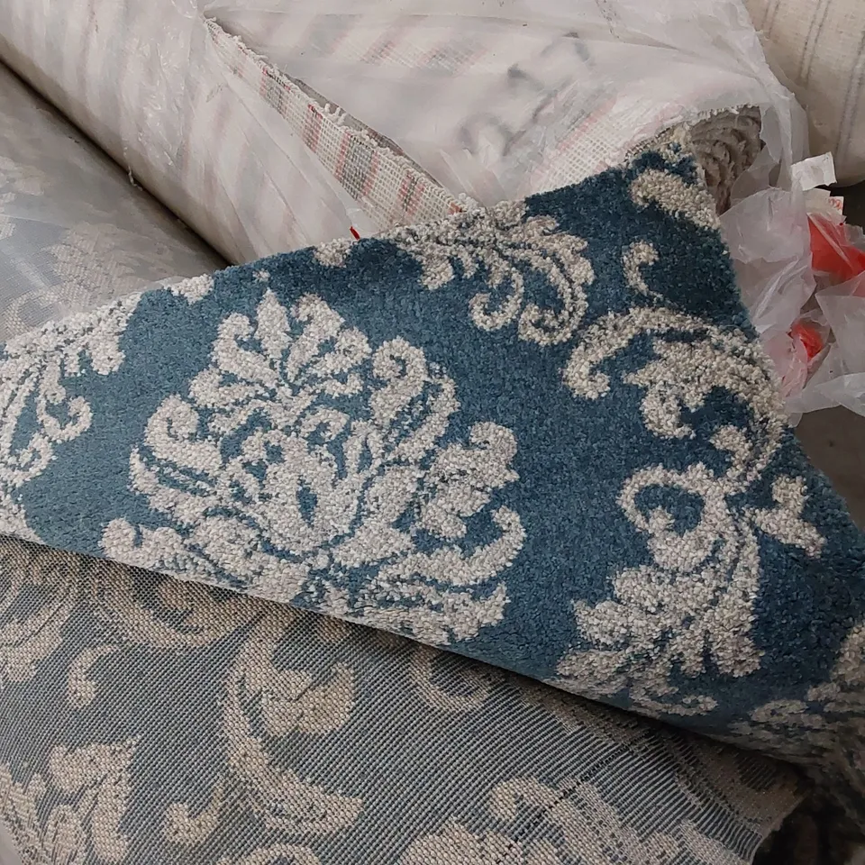 ROLL OF QUALITY ALABAMA DARK BLUE/LIGHT GREY CARPET // SIZE UNSPECIFIED 