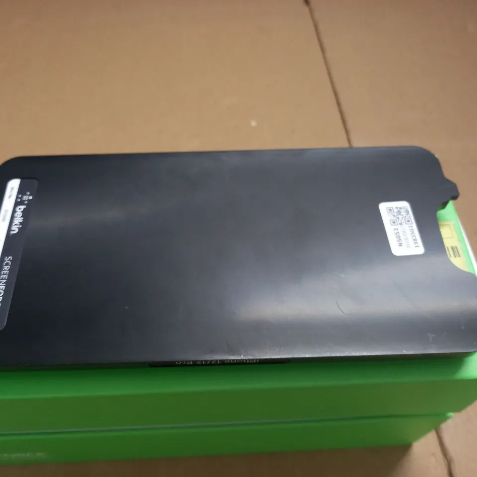 BELKIN SCREEN FORCE APPLICATION SYSTEM - IPHONE 12/12 PRO