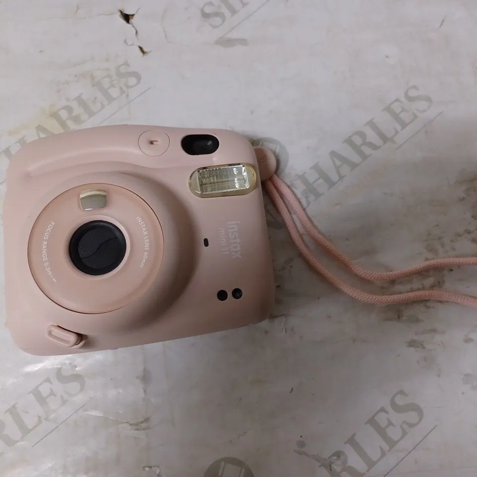 FUJIFILM INSTAX MINI 11 INSTANT CAMERA, PINK