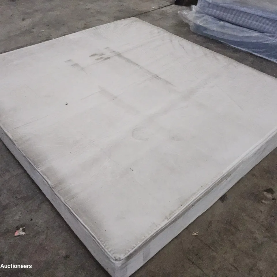 UNBAGGED 5' SU0ER KINGSIZE MATTRESS 