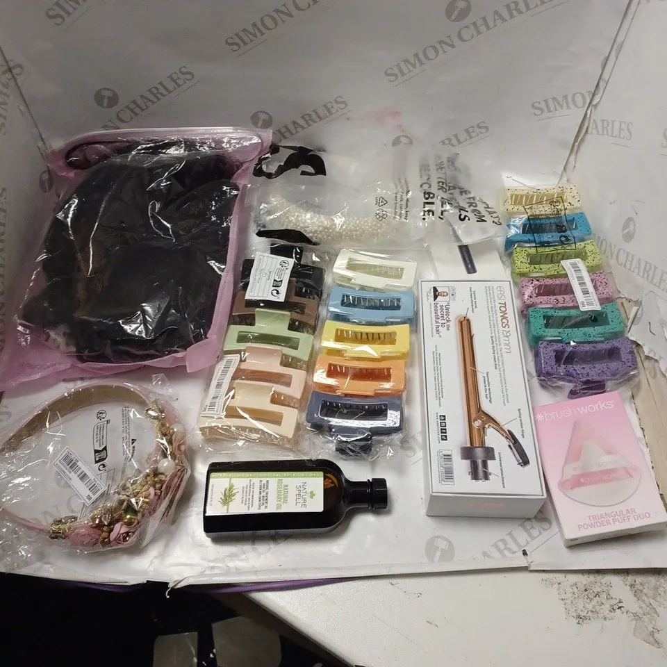 BOX OF APPROX 10 ASSORTED HEALTH AND BEAUTY ITEMS TO INCLUDE - EASITONGS 19MM, NATURAL ROSEMARY OIL AND HAIR CLIPS