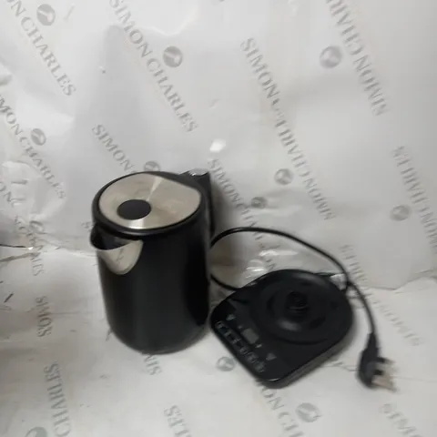 BOXED NINJA PERFECT TEMPERATURE KETTLE KT200UK