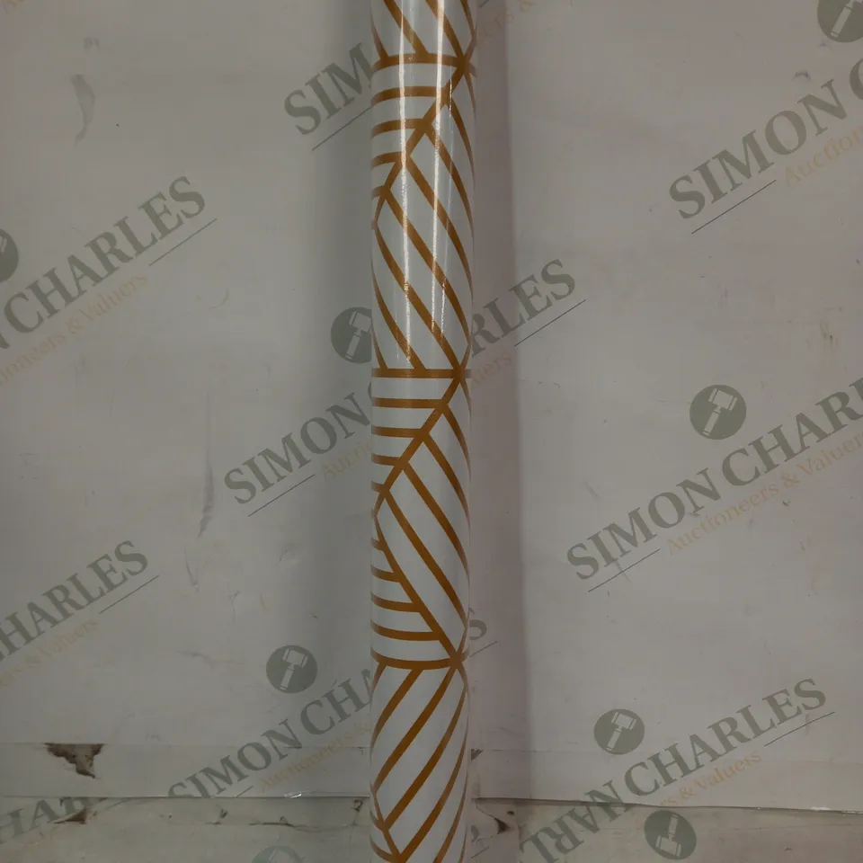 UNBRANDED PEEL AND STICK ROLL OF WALLPAPER IN GOLD/WHITE