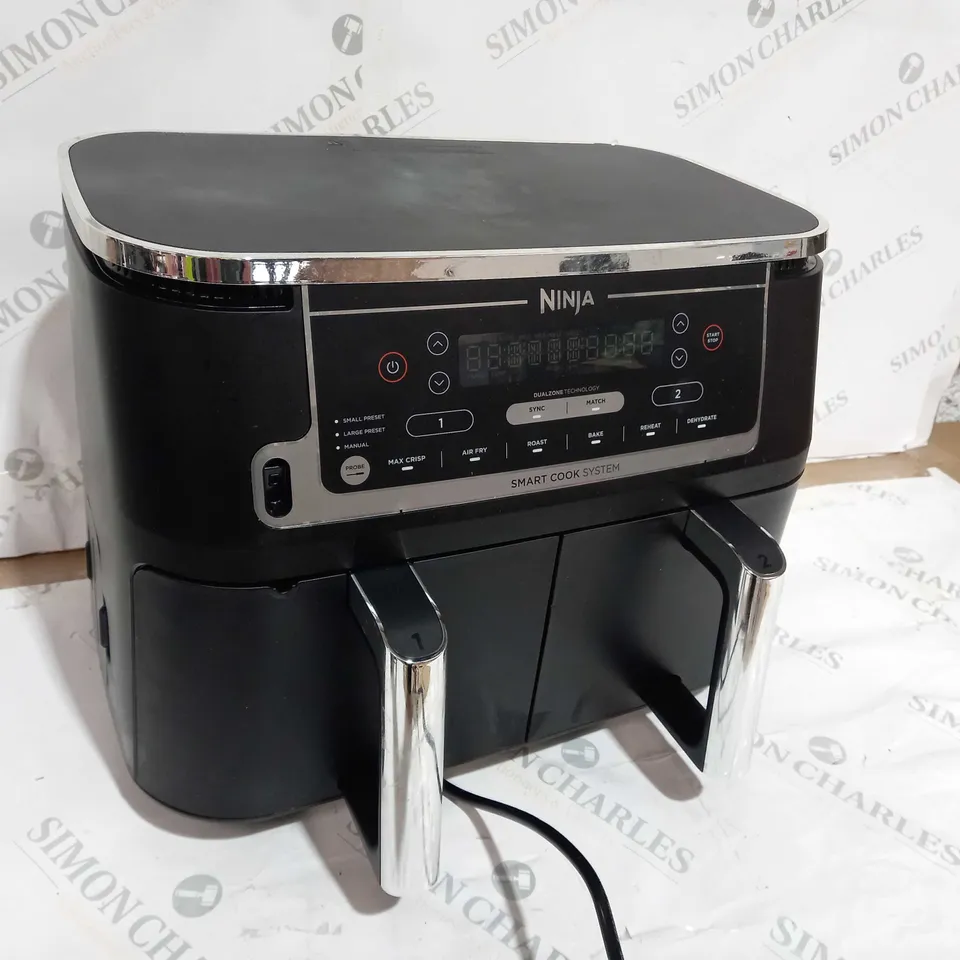 BOXED NINJA FOODI MAX DUAL ZONE 9.5L AIR FRYER AF451UK