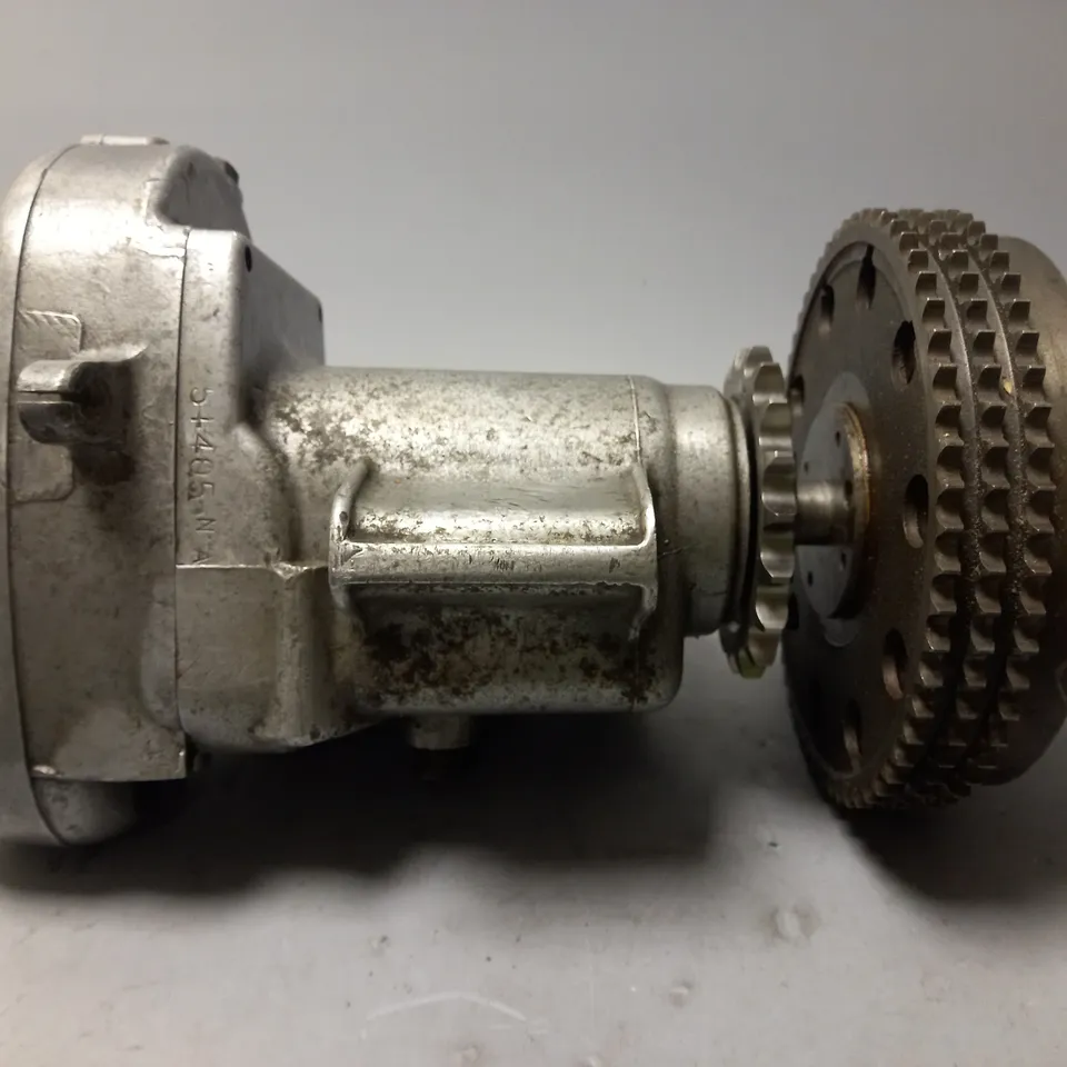 UNKNOWN SPECS GEARBOX /COLLECTION ONLY