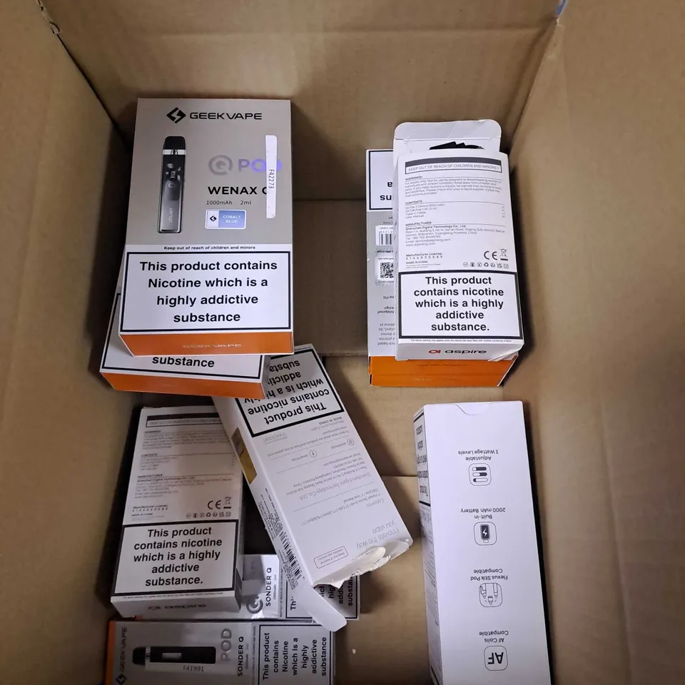 APPROXIMATELY 20 VAPES & E-CIGARETTES TO INCLUDE GEEKVAPE QPOD WENAX Q, ASPIRE FLEXUS AIO, GEEKVAPE SONDER Q ETC