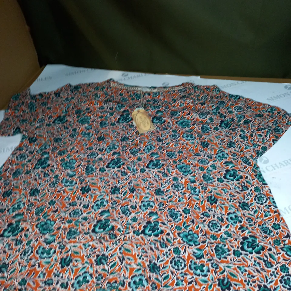 FATFACE JODIE SKEETCHED FLORA SHIRT SIZE 24