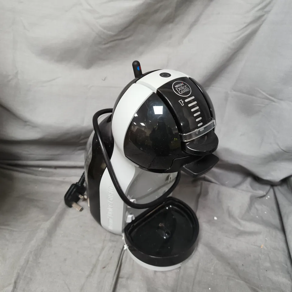 NESCAFÉ DOLCE GUSTO MINI ME CAPSULE COFFEE MACHINE (DE'LONGHI)