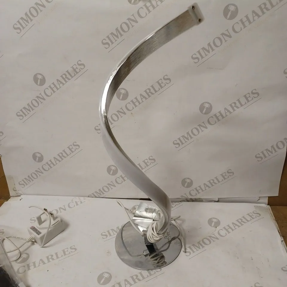 TOM-SHINE TOUCH CONTROL BEDSIDE TABLE LAMP