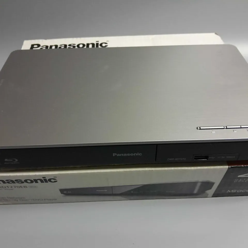 PANASONIC BLUE-RAY DISC PLAYER - DMP-BDT270EB
