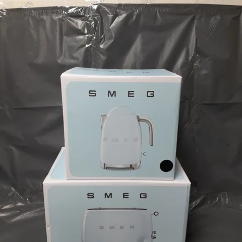 BOXED SMEG EEJB269 KETTLE & 2 SLICE TOASTER, ROSE GOLD