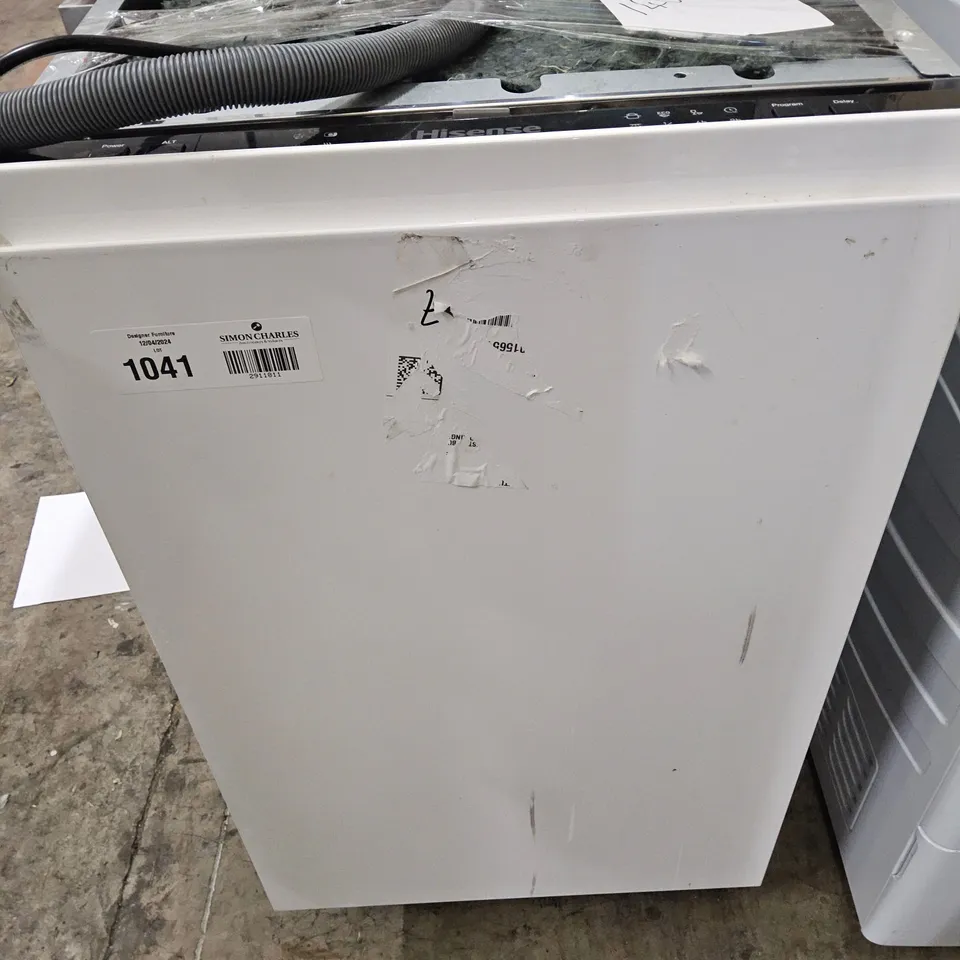 HISENSE HV520E40UK SLIMLINE FULLY INTEGRATED DISHWASHER