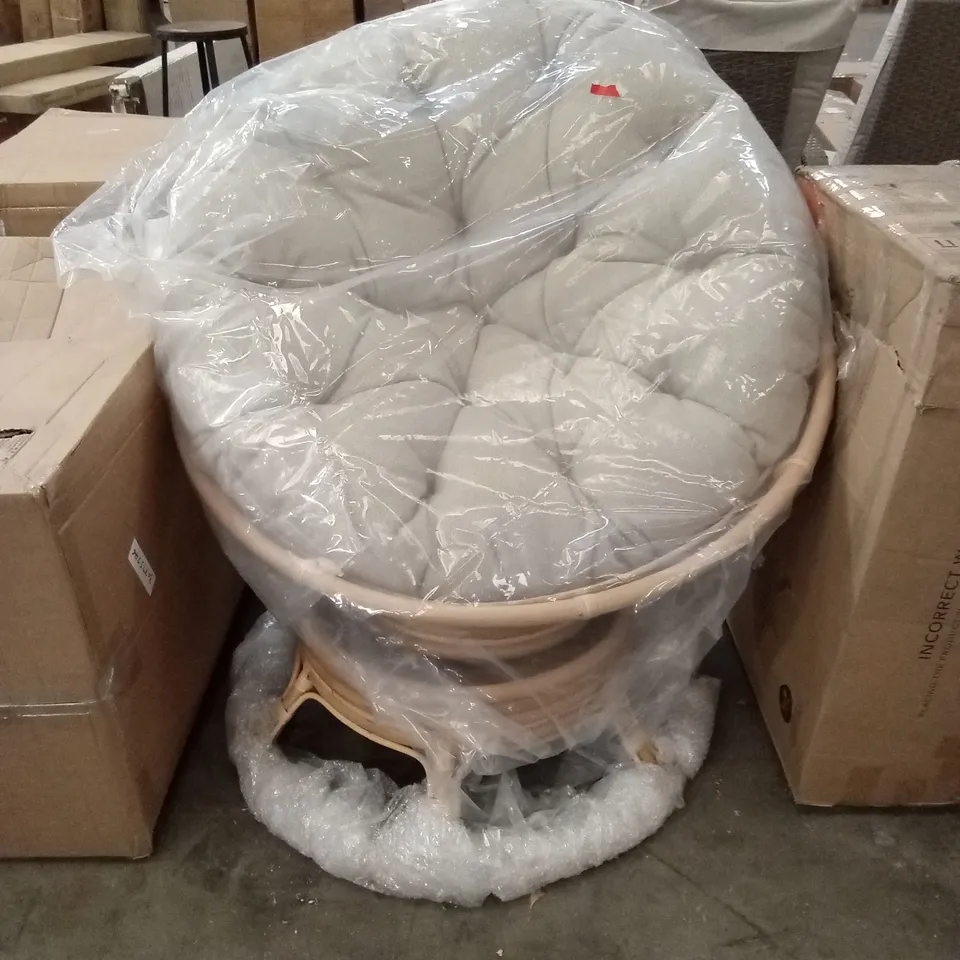 DESSER NATURAL PAPASAN RATTAN CHAIR