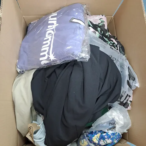 BOX OF APPROX. 50 ASSORTED CLOTHING VARYING IN SIZE/COLOUR/STYLE TO INCLUDE: TOPS, TROUSERS, JUMPERS