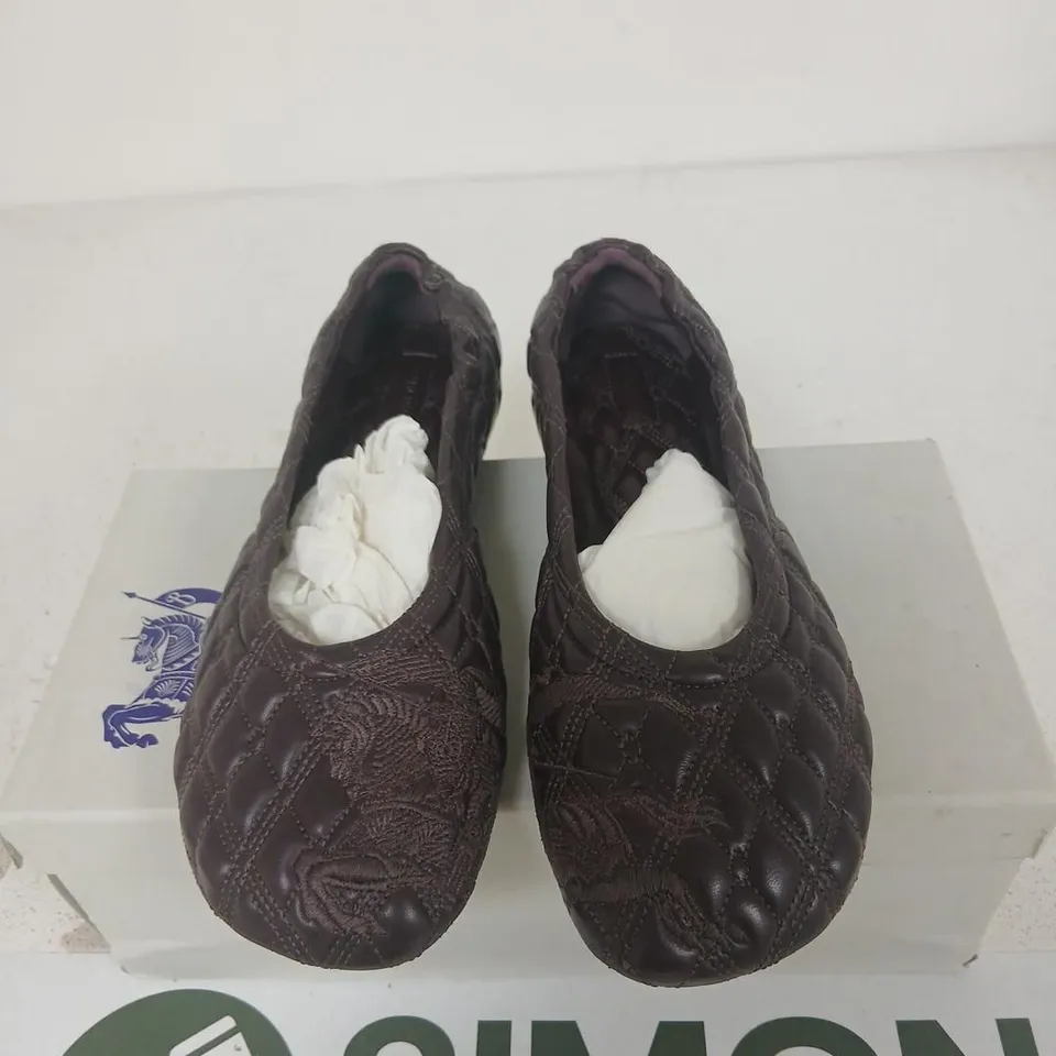 BURBERRY LEATHER BALLERINA FLATS – POISON, UK4 (EU37)
