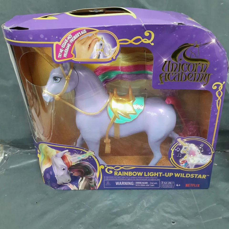 UNICORN ACADEMY RAINBOW LIGHT-UP WILDSTAR 11" UNICORN RRP £27.99