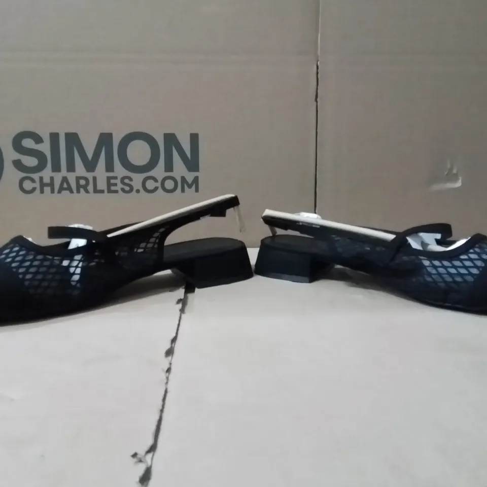 BOXED BRAND NEW APPROXIMATELY 9 SIMPLY BE JUPITER EXTRA WIDE SHOES BLACK SIZE 8