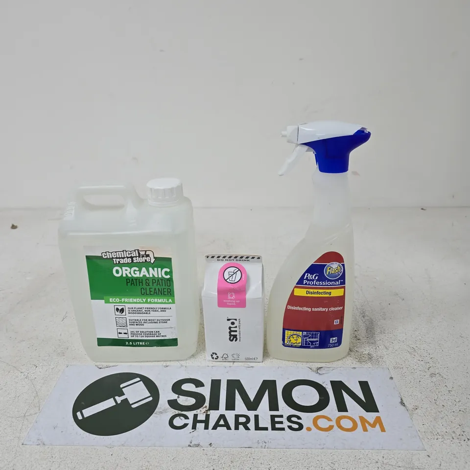 APPROXIMATELY 15 ASSORTED HOUSEHOLD LIQUIDS TO INCLUDE SMOL WASHING UP LIQUID REFILL, P&G PROFESSIONAL DISINFECTING SANITARY SPRAY AND ORGANIC PATIO AND PATH CLEANER