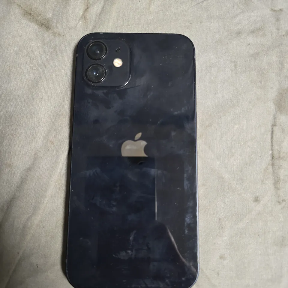 APPLE IPHONE 12 SMARTPHONE