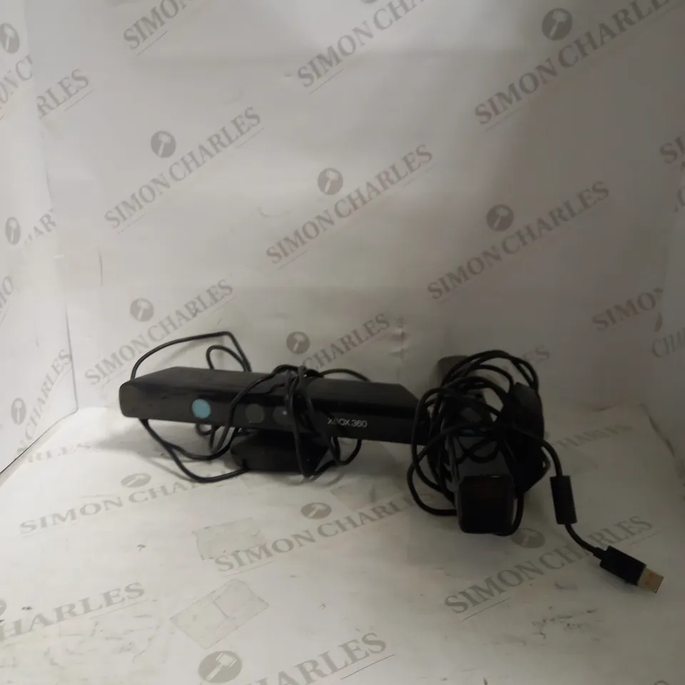 BOX OF APPROXIMATELY 10 XBOX 360 KINECTS