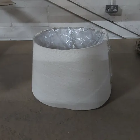 BOXED QUEENSWOOD 30cm LINEN DRUM TABLE LAMP SHADE