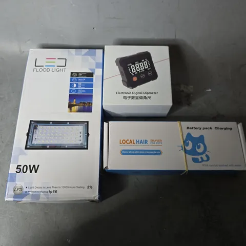 APPROXIMATELY 12 ASSORTED ITEMS TO INCLUDE - ELECTRONIC DIGITAL DIPMETER , LOCAL HAIR SHAVER , FLOOD LIGHT 50W ETC
