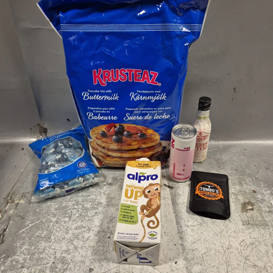 APPROXIMATELY 6 ASSORTED FOOD/DRINK PRODUCTS TO INCLUDE ALPRO, PANCAKE MIX, SMOKED SEA SALT ETC 