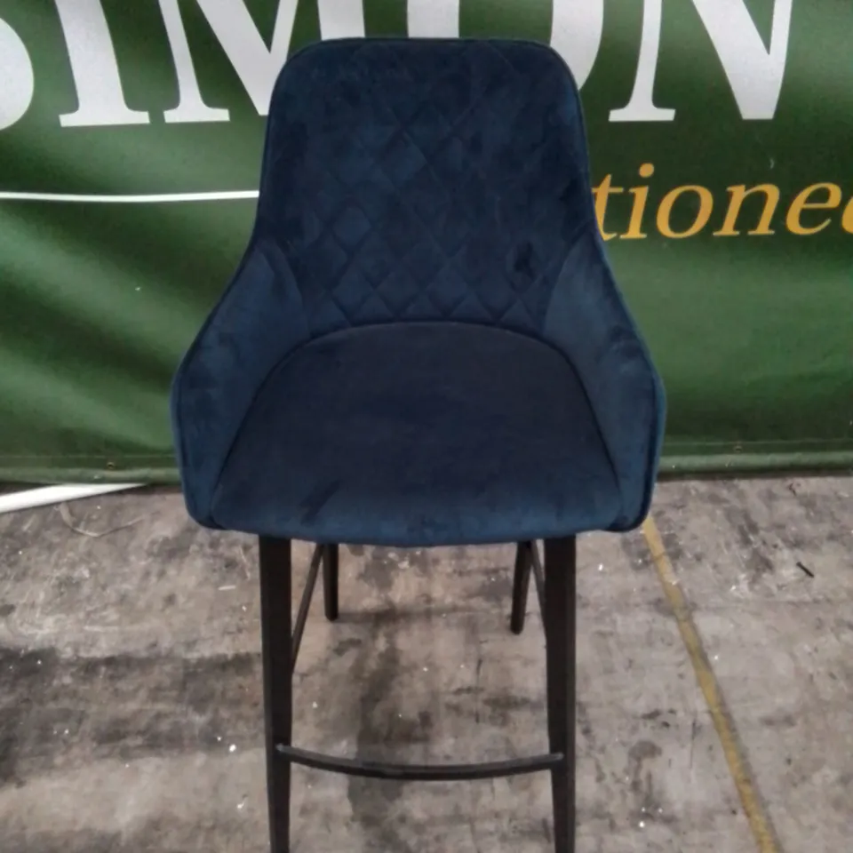 DESIGNER UPHOLSTERED CROSS-BACK METAL LEGGED BAR CHAIR, NAVY 