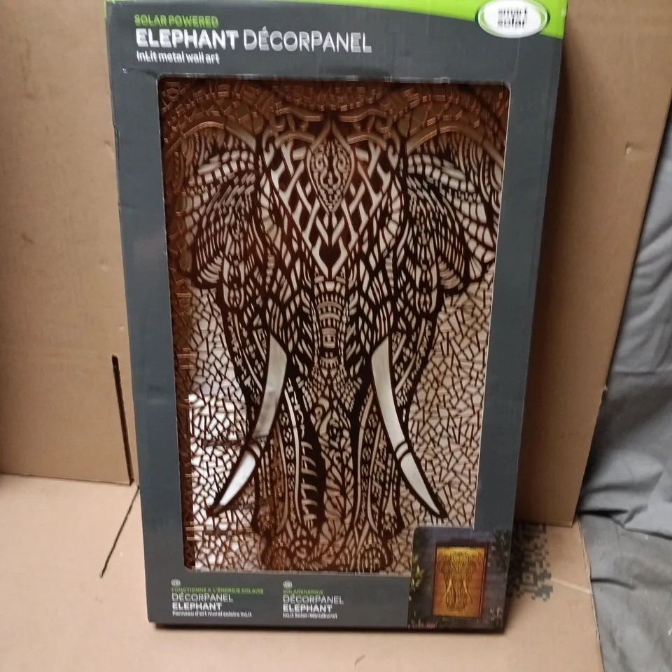 SMART SOLAR ELEPHANT DÉCORPANEL – SOLAR POWERED WALL ART (WARM WHITE)