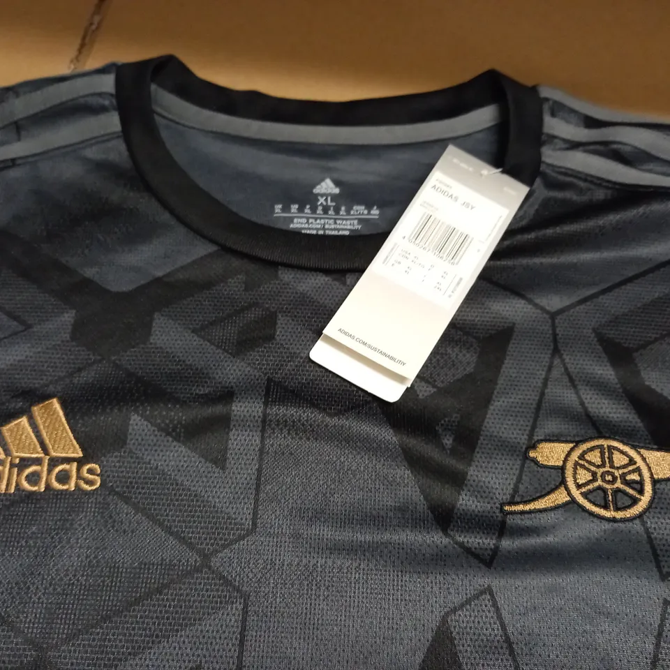 ARSENAL SPORTS JERSEY - XL