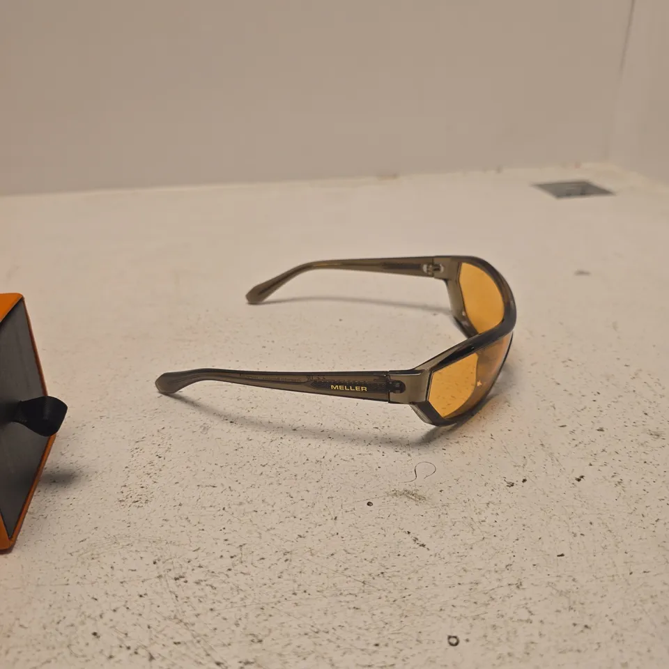MELLER SUNGLASSES WITH AMBER LENSES – BOXED