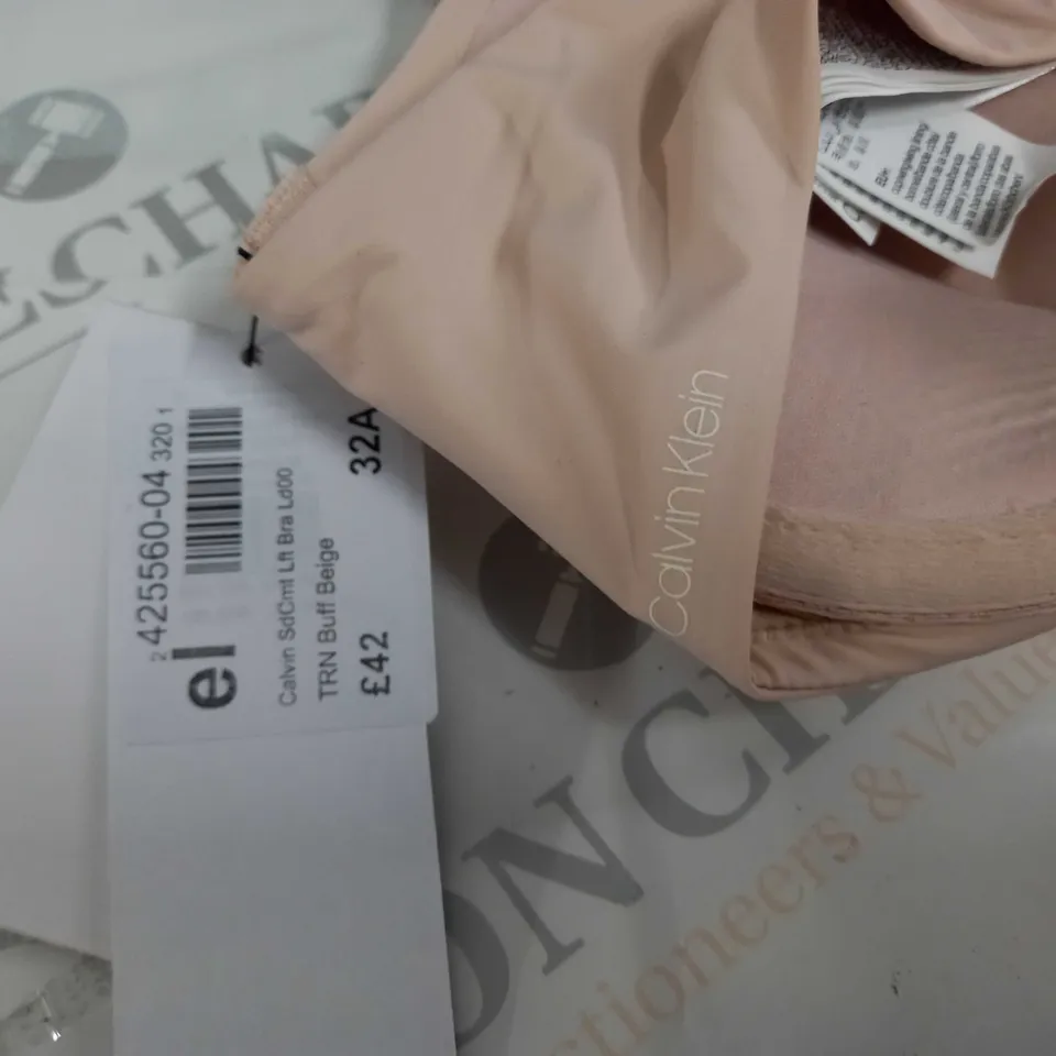 CALVIN KLEIN LIFT BRA - 32 A