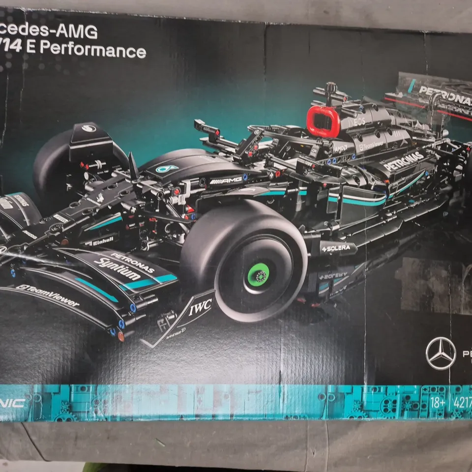 BOXED LEGO MERCEDES AMG F1 W14 - 42171 RRP £189.99