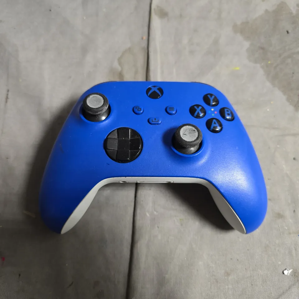 WIRELESS CONTROLLER FOR XBOX