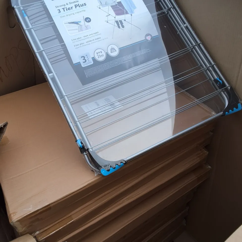 PALLET CONTAINING ASSORTED HOUSEHOLD ITEMS AND 16 SEALED MINKY 3-TIER AIRERS