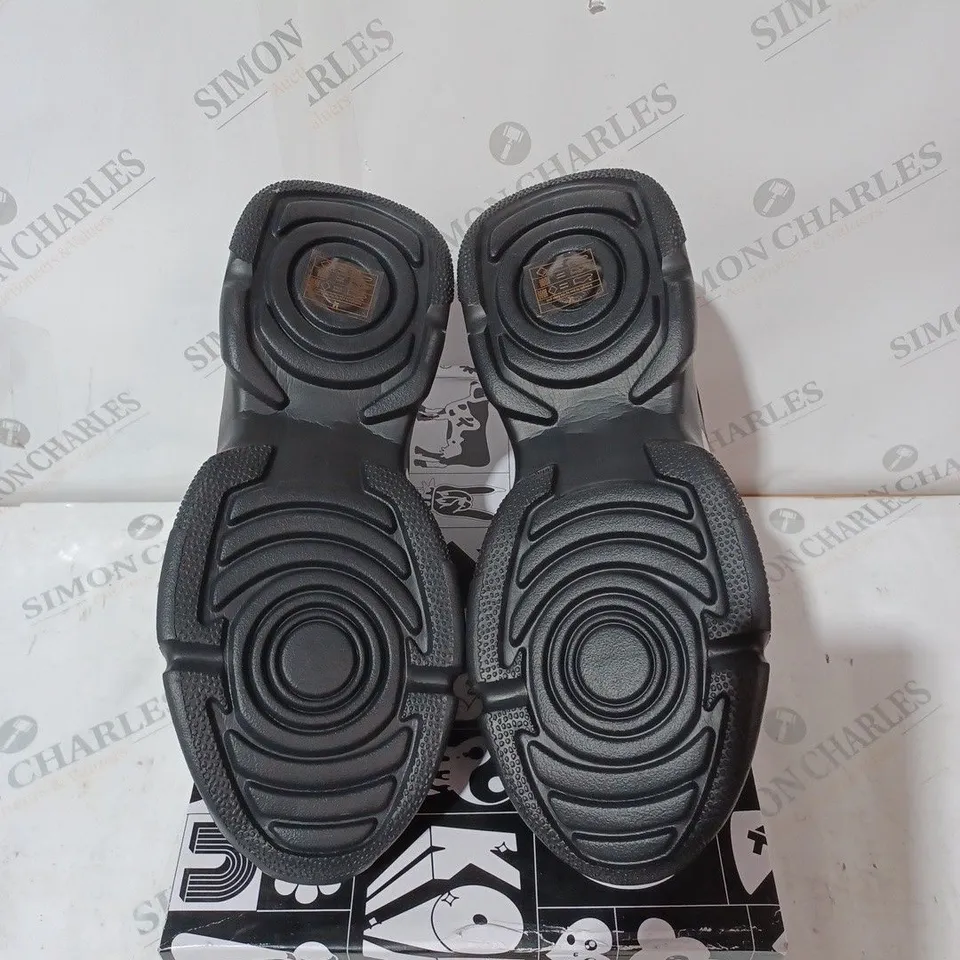 BOXED KOI HYPER MENS BLACK NEUTRON TRAINERS - SIZE 12