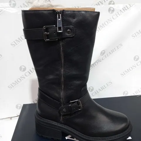 NATURALIZER JAGGER BLACK HIGH BOTT - UK 4 - BOXED